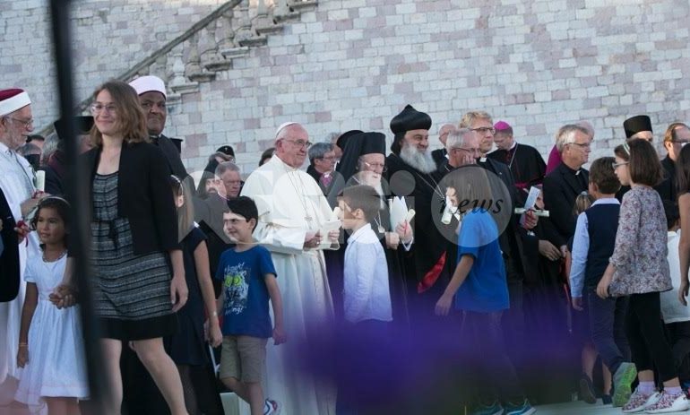 La visita del Papa a Sete di Pace ad Assisi il 20 settembre 2016