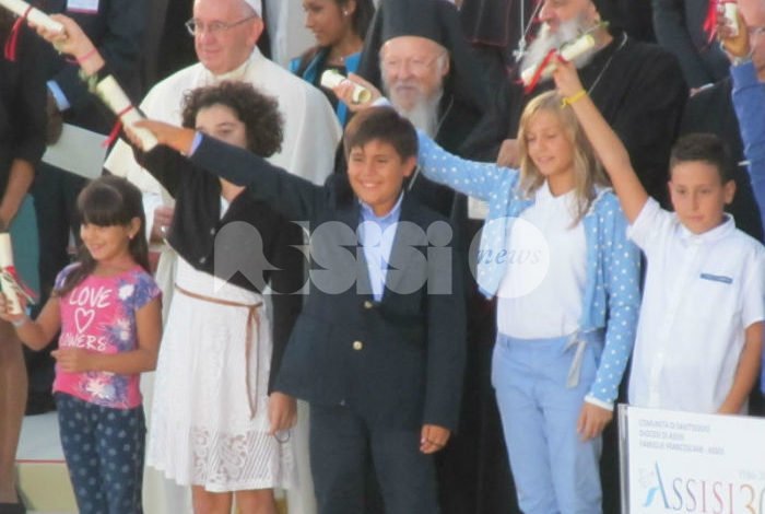 Spirito di Assisi 2016, appello finale consegnato a 34 bambini: FOTO