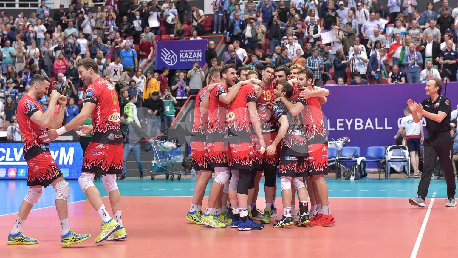 Sir Colussi Sicoma Perugia terza forza d'Europa: battuto lo Zaksa, si chiude un anno magico