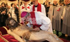 Al via ad Assisi il Triduo pasquale, Accrocca: "Il Signore ci aiuti a capire il suo amore" (foto)
