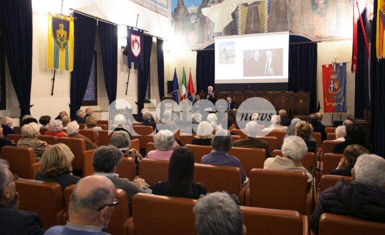Grande partecipazione all’evento Massimo Zubboli – una vita per Assisi (foto)