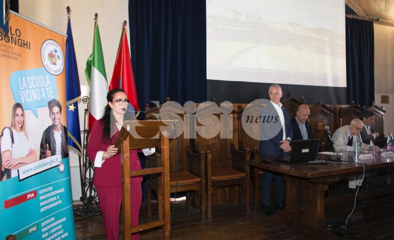 Formazione professionale, il Polo-Bonghi presenta ad Assisi il nuovo corso per agli operatori di macchine movimento terra (foto+video)