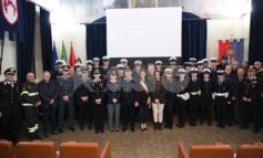Il bilancio 2025 della polizia locale di Assisi: boom di multe e controlli, e non mancano accoglienza e grandi eventi (foto)