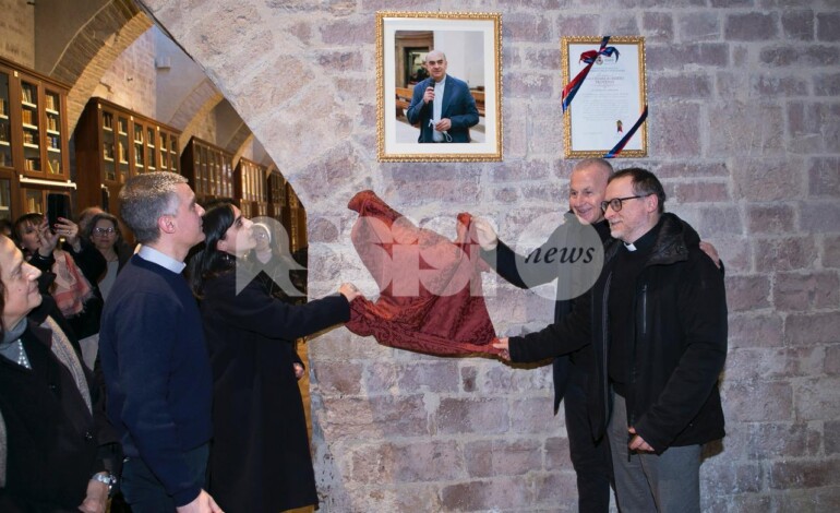 Grande partecipazione all’intitolazione della biblioteca diocesana a don Cesare Provenzi (foto)
