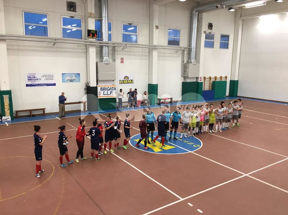 Angelana Calcio a 5 femminile, pari 3-3 contro l'FB5 Roma