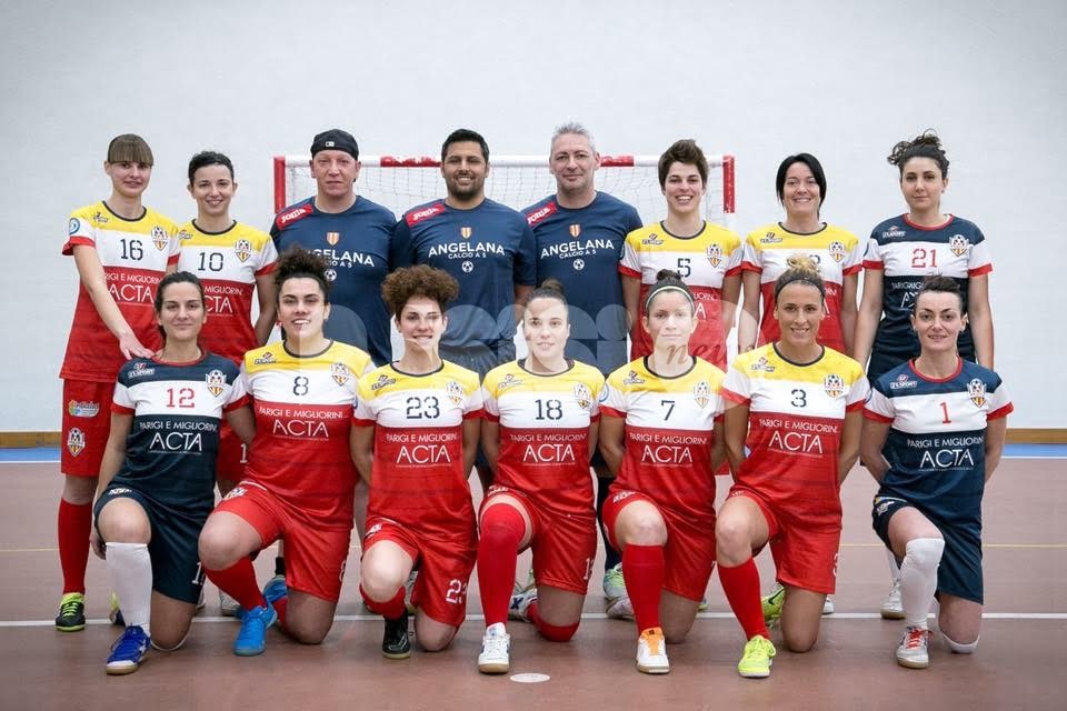 Angelana Calcio a 5 femminile rientrata a Santa Maria dopo l'avventura Final-Eight