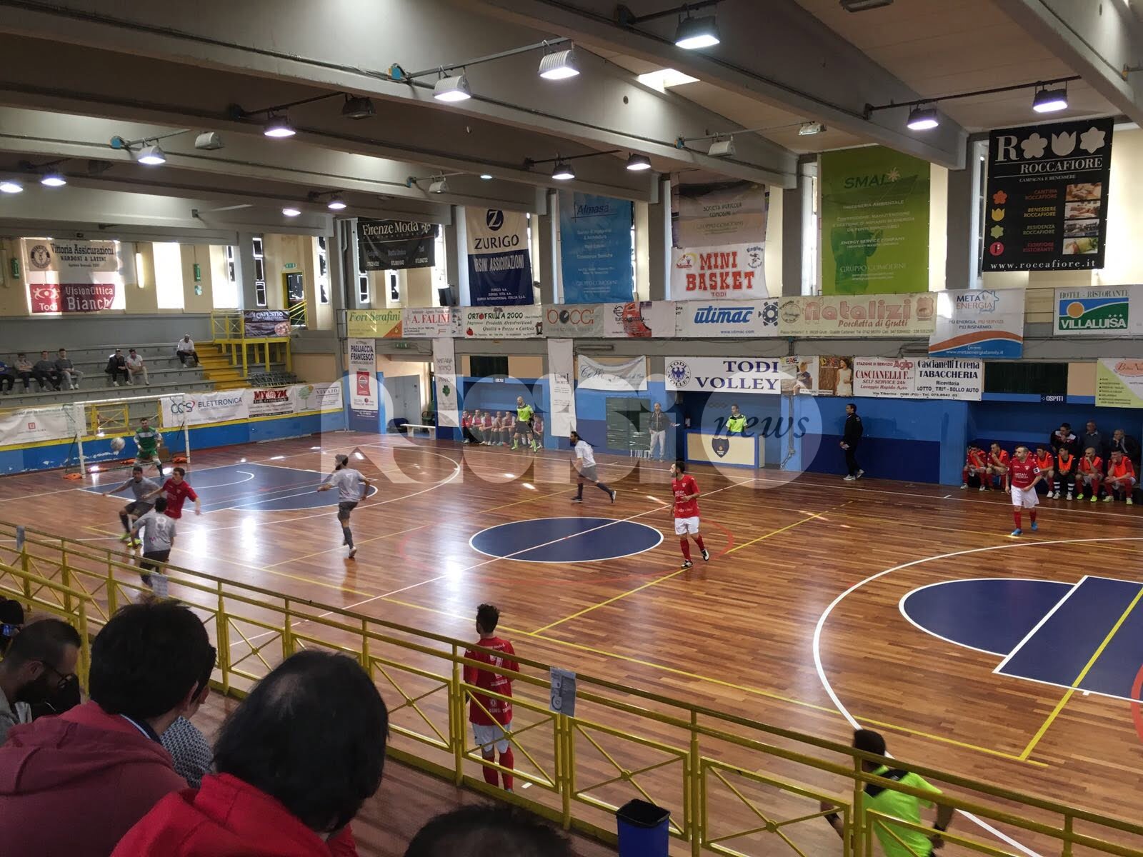 Serie B, Angelana Calcio a 5 sconfitta 7-6 nel derby a Todi