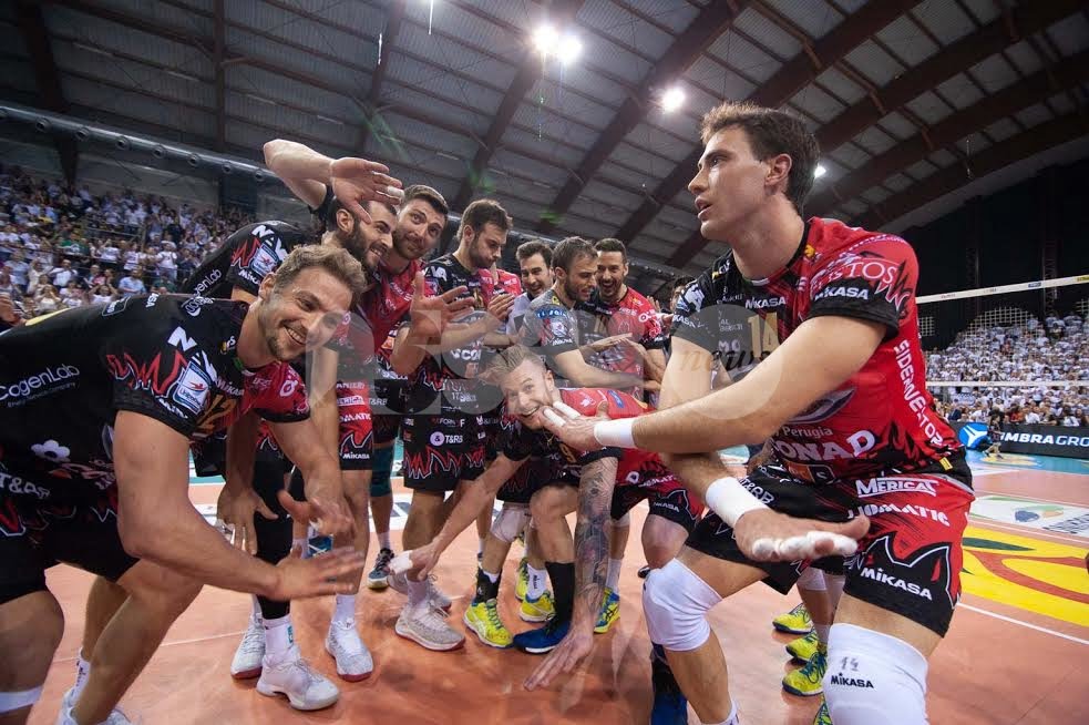 Sir Conad Perugia batte la Lube Civitanova in gara tre: 2-1 e scudetto più vicino