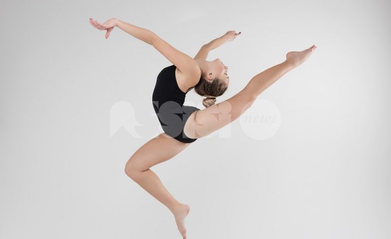 La grande ginnastica arriva ad Assisi, circolazione interrotta in centro