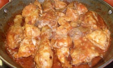Pollo alla cacciatora umbro, la ricetta: ingredienti e preparazione