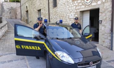 Consulenti fiscali nei guai: non segnalavano pagamenti in contanti, 90 casi