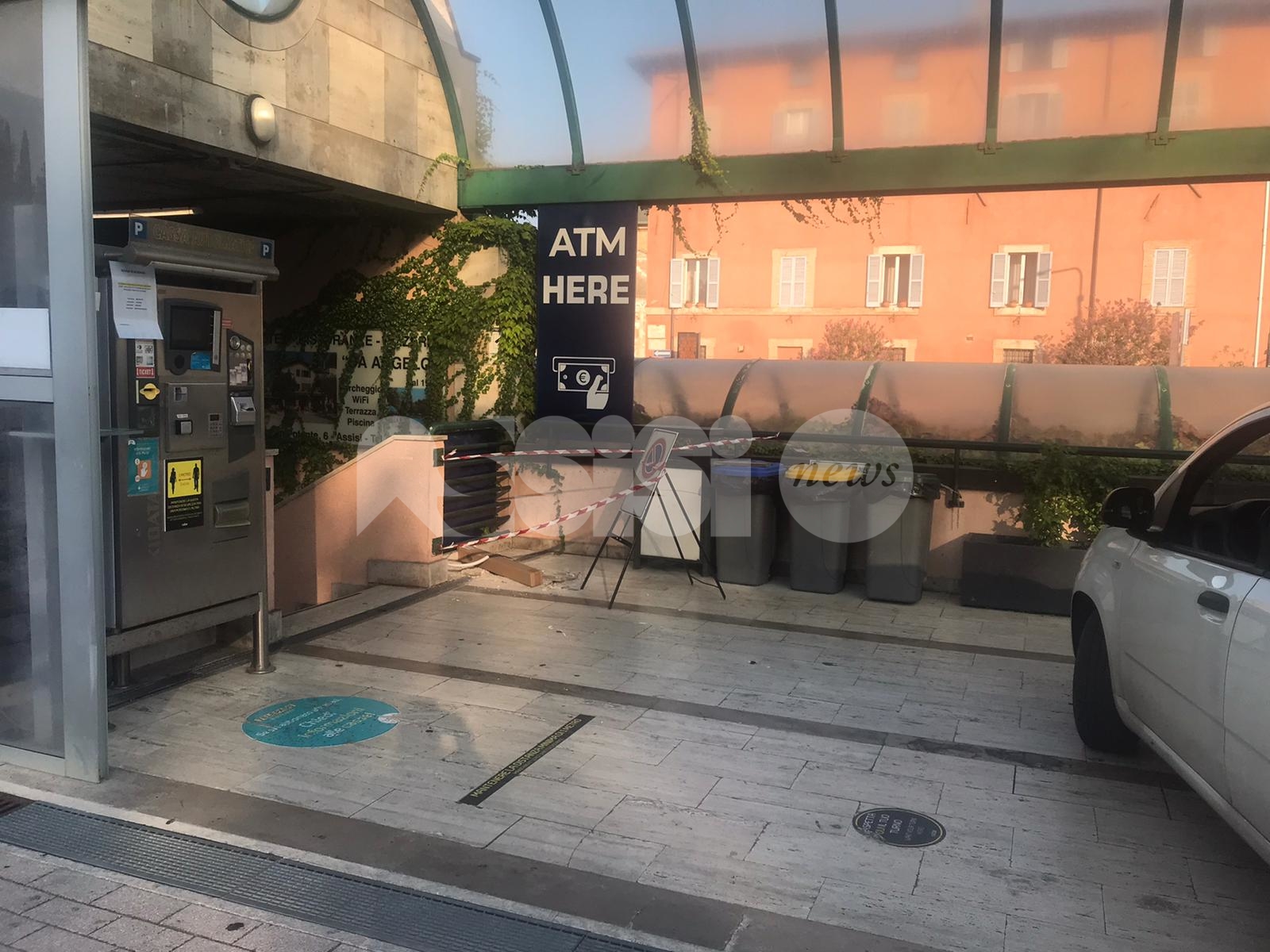 Tentato furto a Piazza Matteotti: i carabinieri sventano il colpo, ferito un militare (foto)