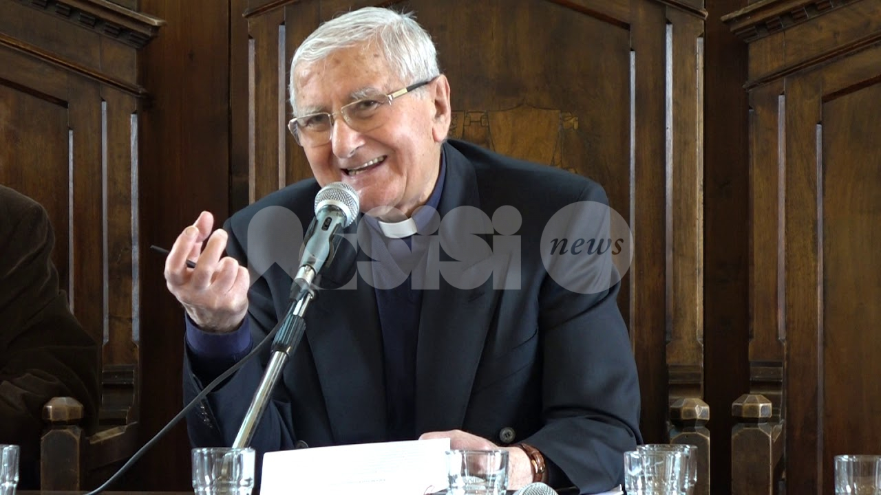 Diocesi in lutto, morto monsignor Vittorio Peri: funerali giovedì a San Rufino