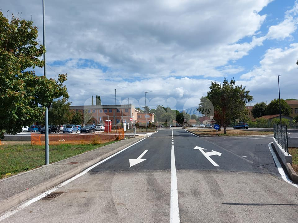 Petrignano di Assisi, aperto al pubblico il parcheggio della scuola