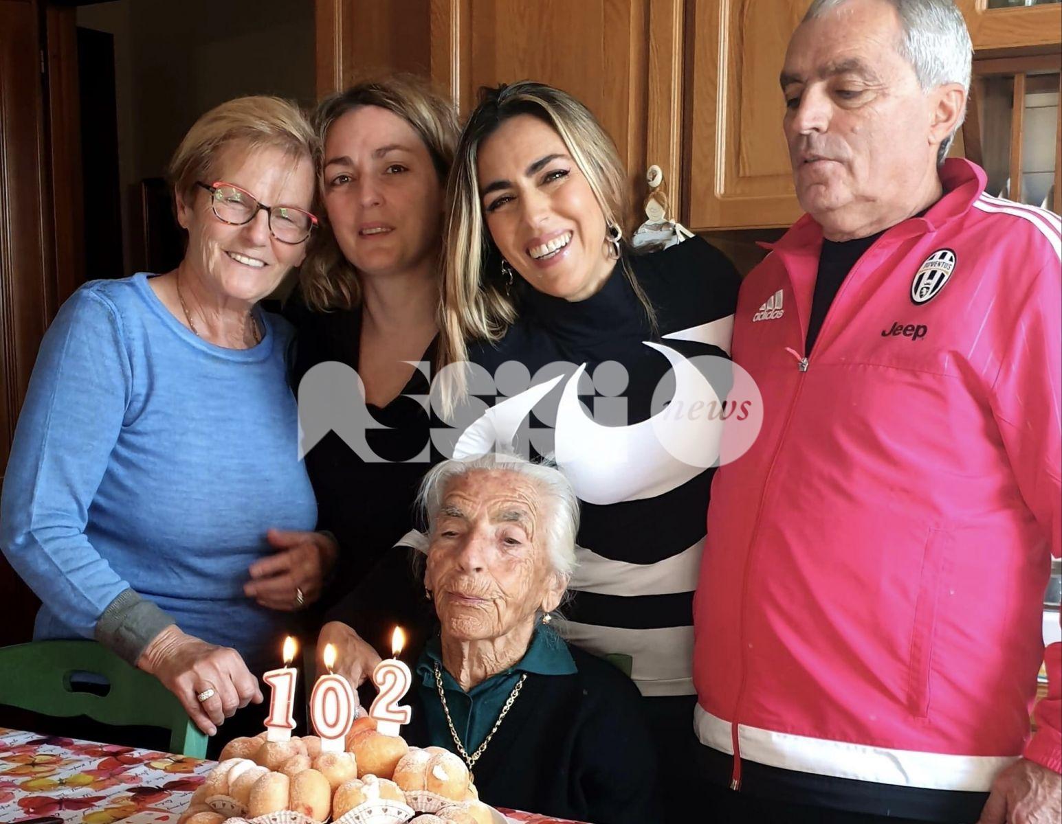 Emilia Perugini compie 102 anni, oggi è a Rivotorto la grande festa