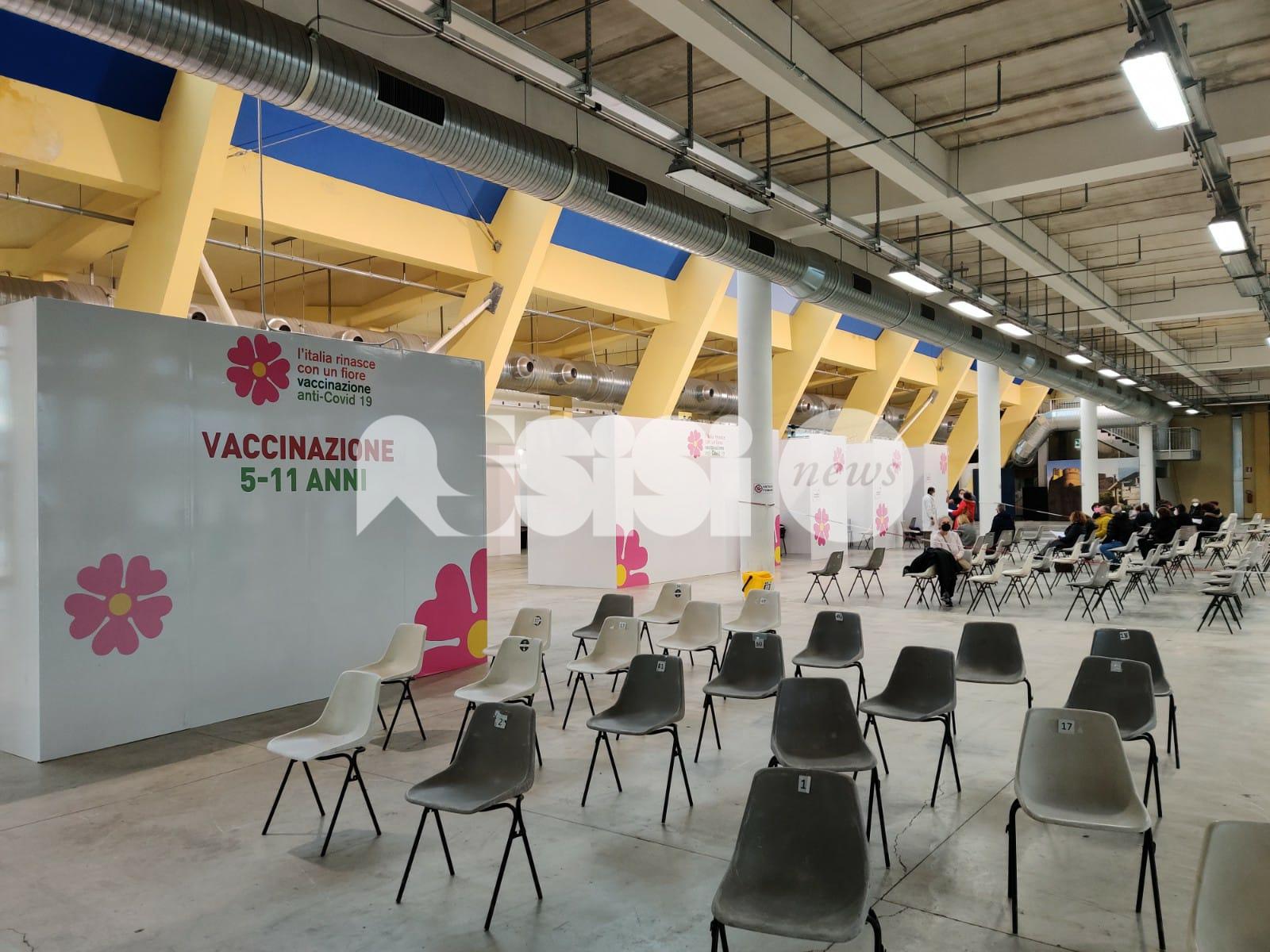 Tamponi e vaccini al Pala eventi, Apostolico (FdI): "Scelta azzeccata"