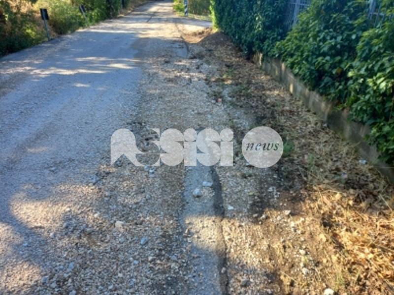Strade, Lega all'attacco: "Lavori fatti male o tratti dimenticati"