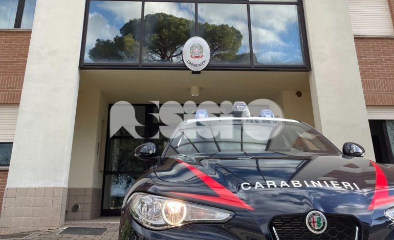 Ruba un flauto antico, tablet e telefoni: ladro incastrato dalle telecamere