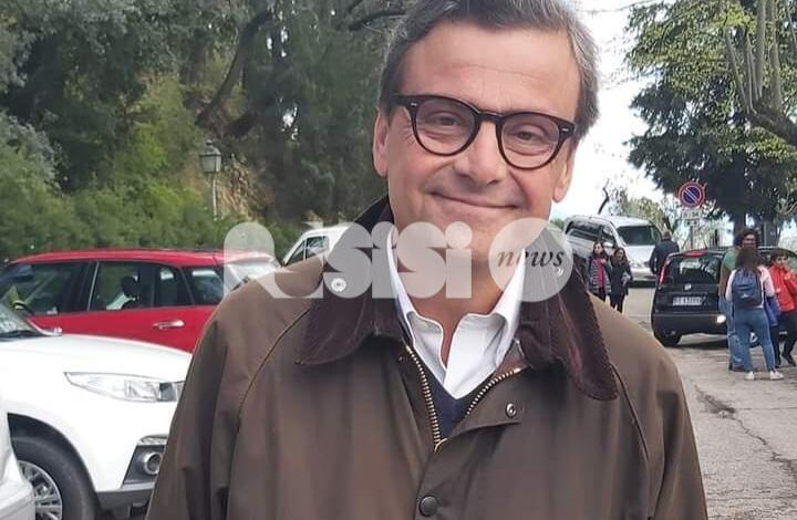 Carlo Calenda ad Assisi: weekend in Umbria per il leader di Azione