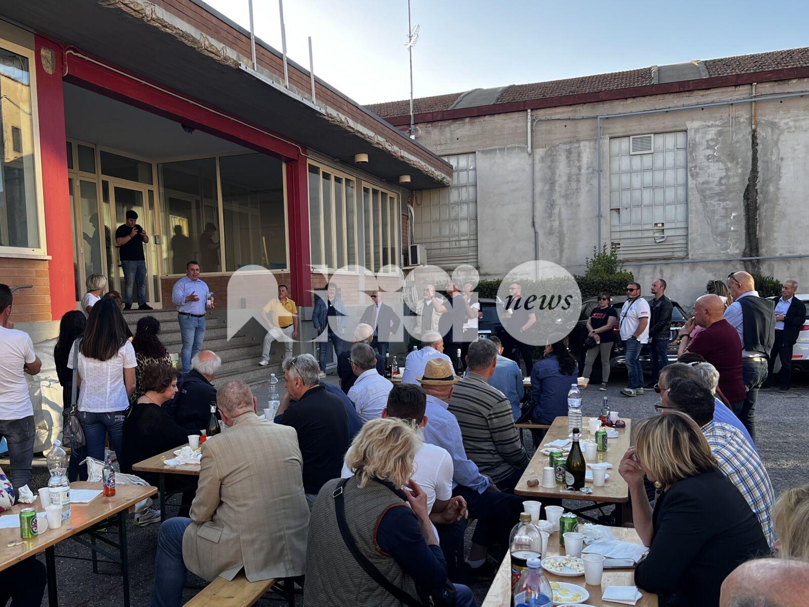 Stefano Pastorelli e la sua nuova fase politica: festa con amici e sostenitori (foto)