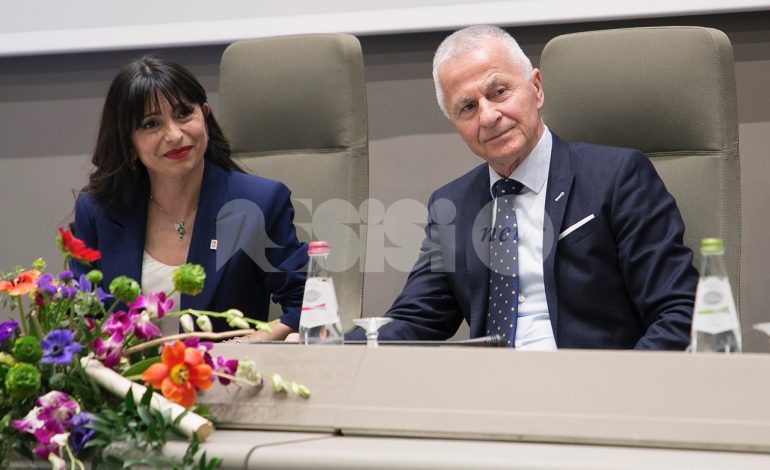 Assisi, una giunta davvero unita? Stoppini rafforzi la sua leadership (sull’esempio di Proietti)