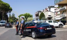 Spaccia cocaina vicino all'ufficio postale: arrestato 25enne
