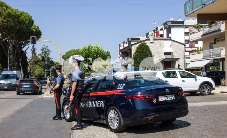 Spaccia cocaina vicino all’ufficio postale: arrestato 25enne