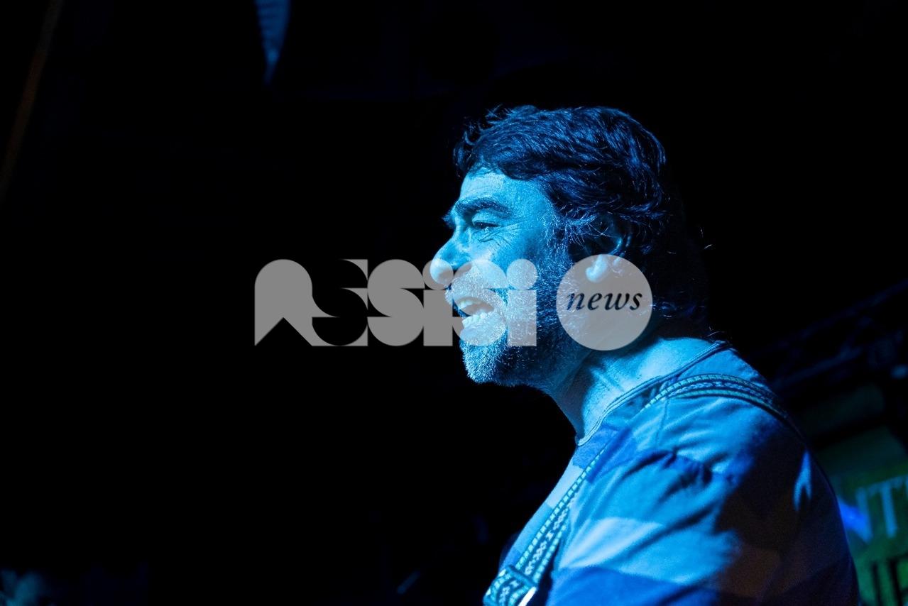 Il cantautore Gianluca Sereni domani sera in concerto a Foligno