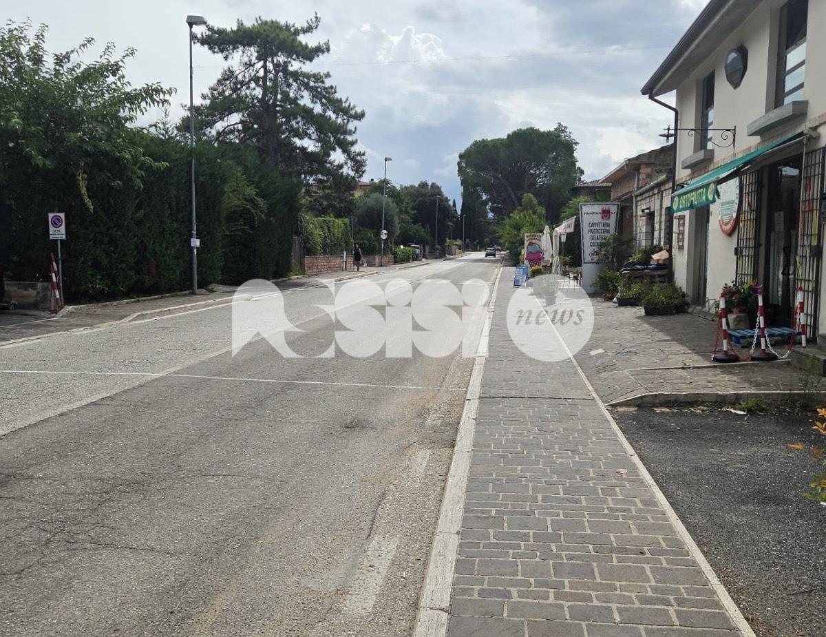Parcheggi, nelle frazioni scarsità di posti ma non di multe: la minoranza chiede interventi