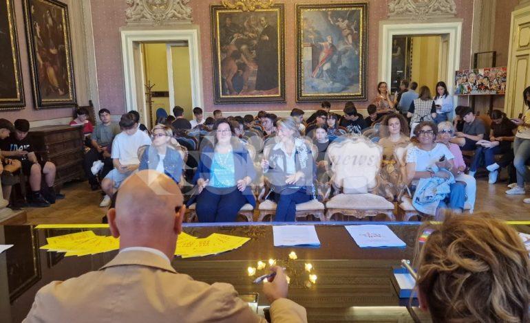 In cammino verso la Marcia PerugiAssisi 2025: presentati i programmi di educazione civica per le scuole