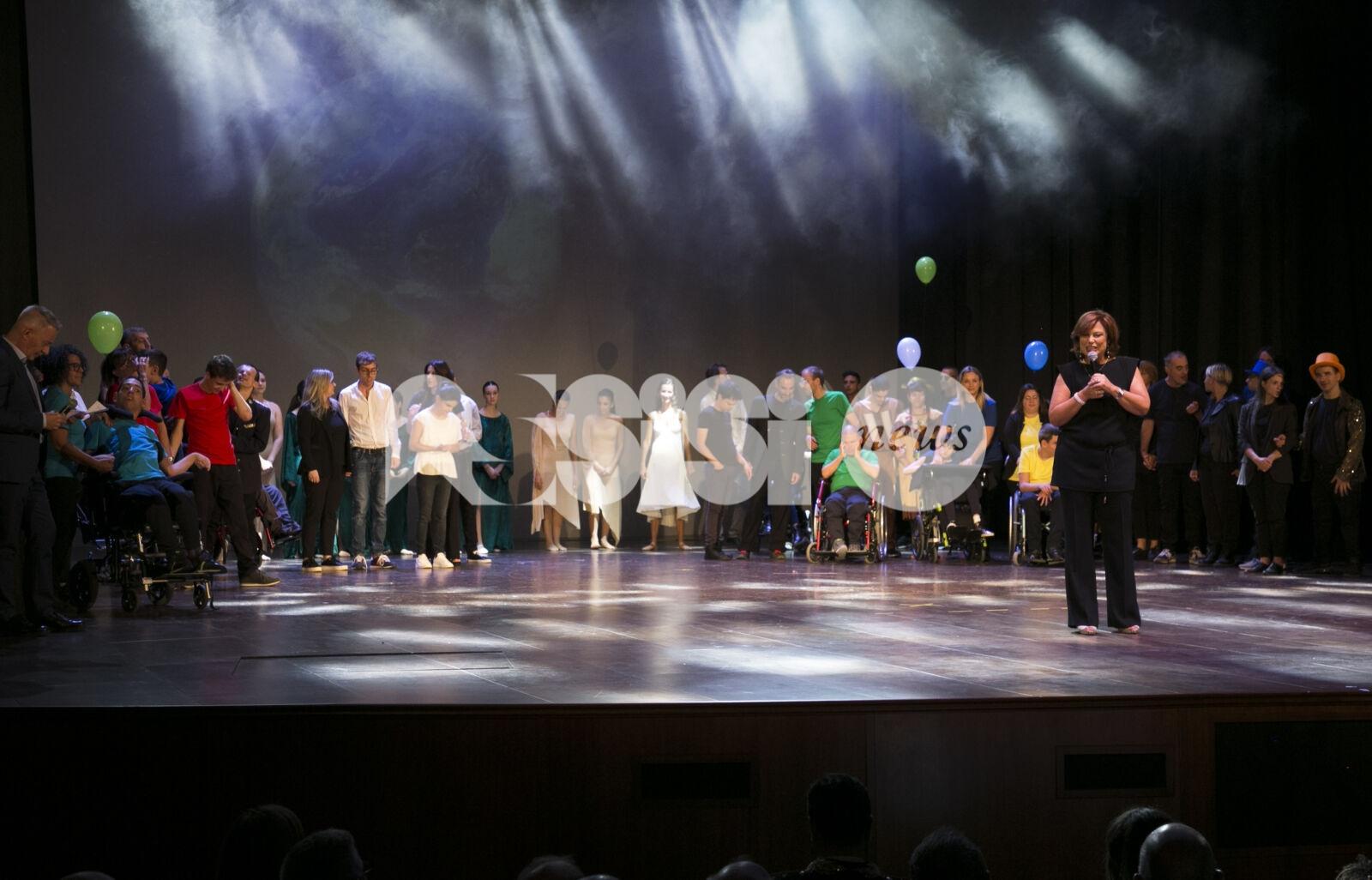 Dolce Sentire: la notte più buia di San Francesco diventa teatro grazie ai ragazzi del Serafico