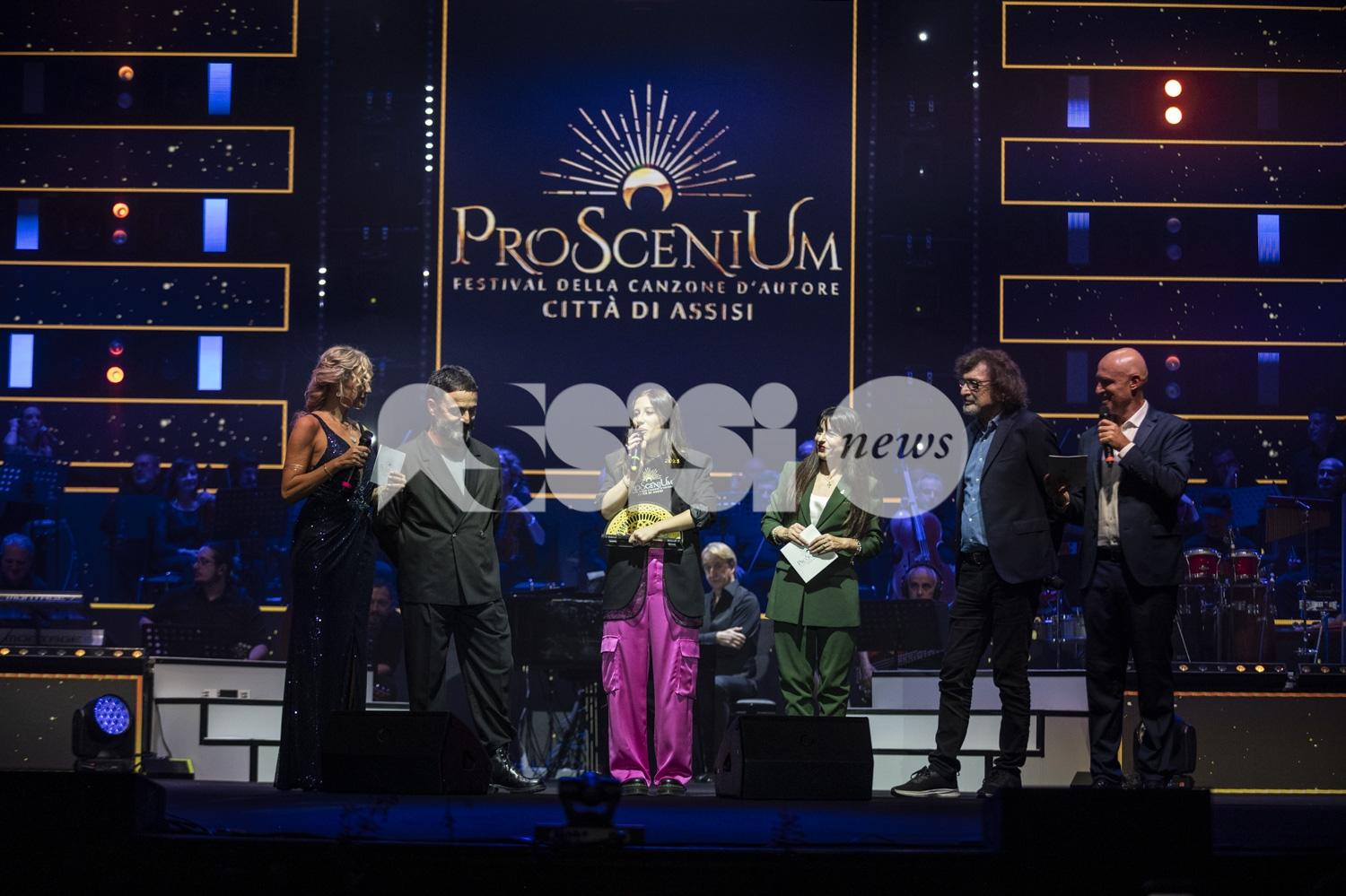 ProSceniUm 2025: Assisi accende i riflettori sui nuovi talenti della canzone d'autore