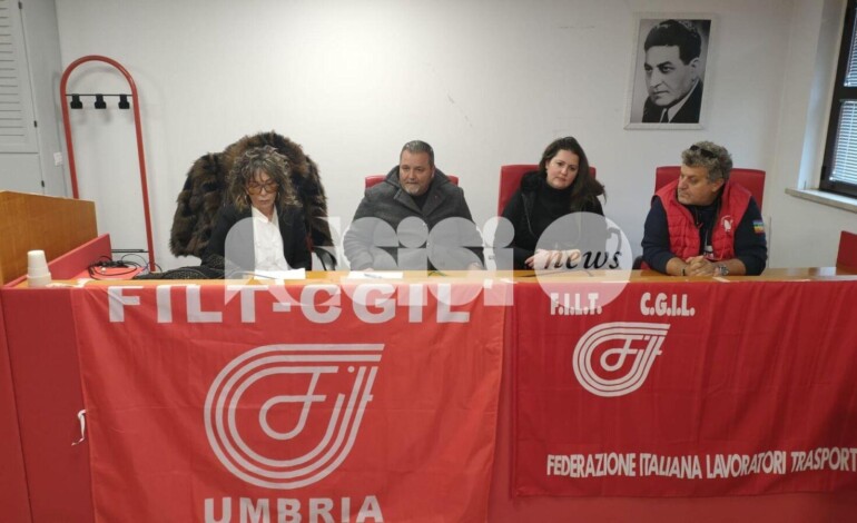 Lavoro, il tribunale riammette otto dipendenti della Tgroup di Assisi