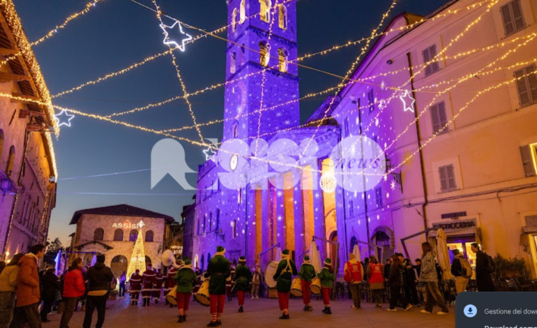 Assisi al centro ancora all’attacco del Natale: “Spesa folle i 200.000 euro per le luminarie”