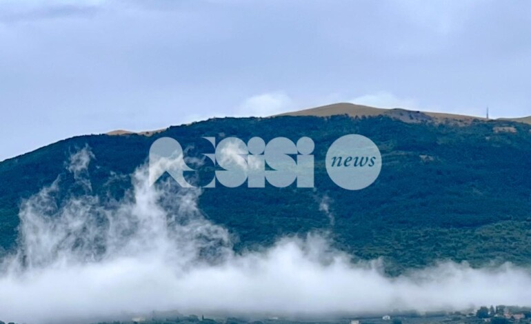 Meteo Assisi ponte Immacolata 2025: sole a tratti, nuvole e nebbie