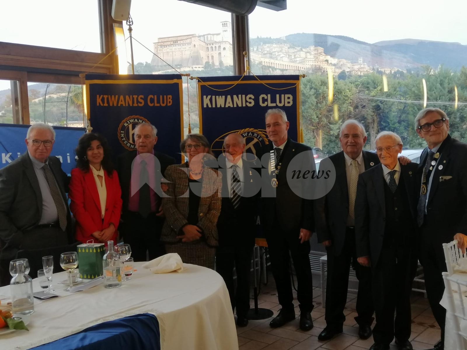 Al Kiwanis Club Assisi il passaggio della campana: Ivano Bocchini è presidente