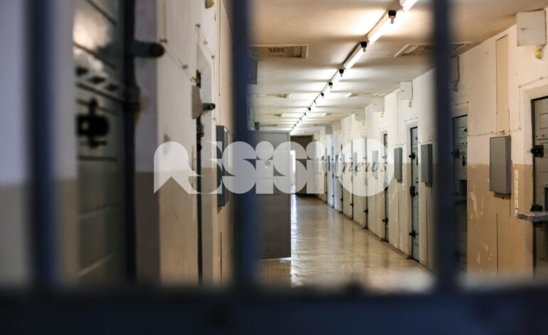 Spaccio nell’assisano – bastiolo, 39enne arrestato a Tirana