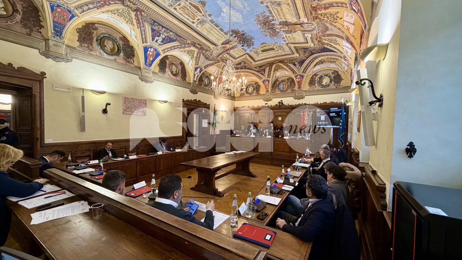 Al consiglio comunale di Assisi scintille sulla Zes. Bocchini abbandona anche l'aula