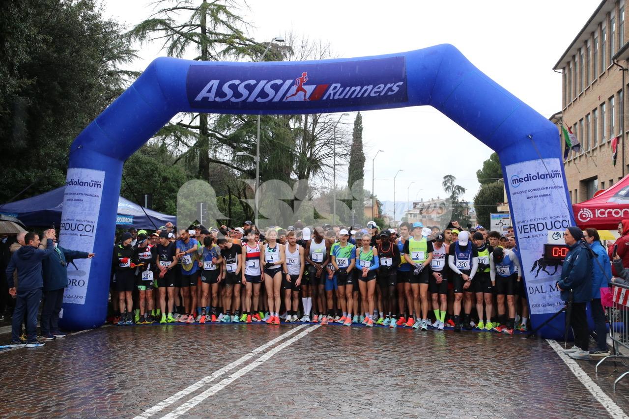Gennaiola 2026, la carica dei 950 a Santa Maria degli Angeli (foto+video)