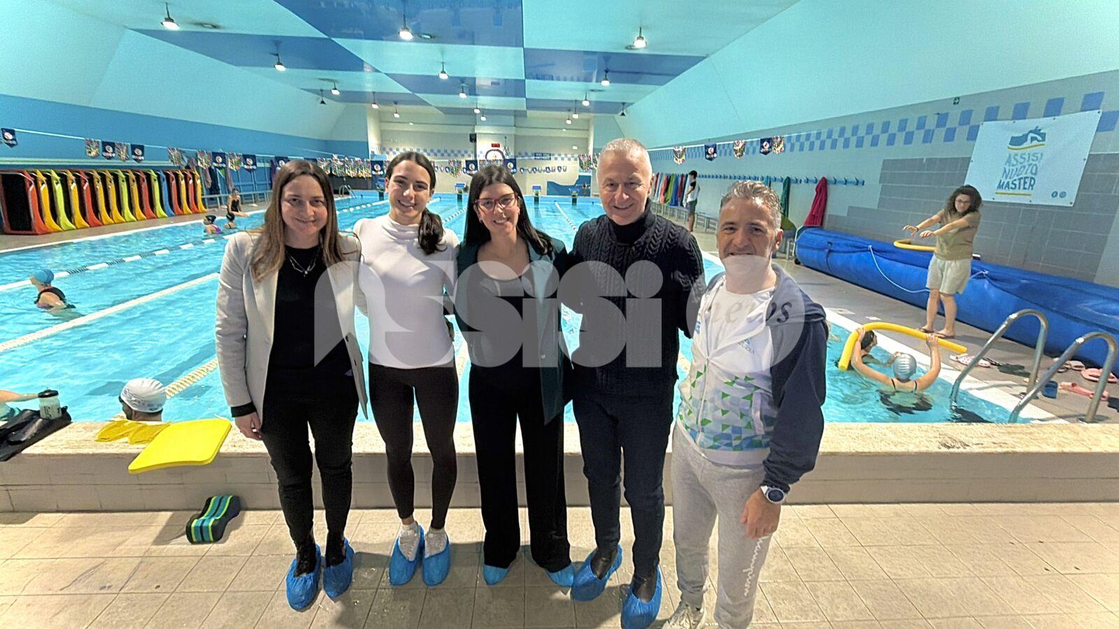 Il nuoto si impara a ...scuola: 120 gli alunni e le alunne in acqua grazie alla piscina comunale