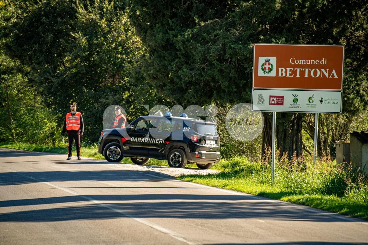 Ventunenne incensurato trovato con 5 grammi di hashish: denunciato per spaccio