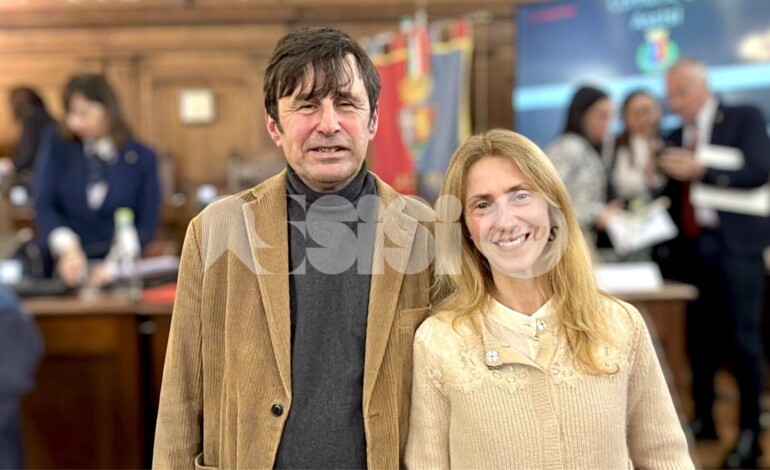 Paolo Mirti lascia, Marta Brozzi entra: cambio in consiglio comunale