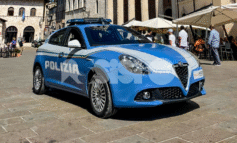 Ha 50 grammi di hashish in casa pronti per lo spaccio: arrestato 28enne