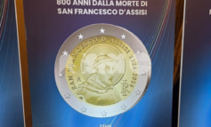 Uscita la moneta commemorativa dedicata a San Francesco: 2 euro per il patrono d'Italia