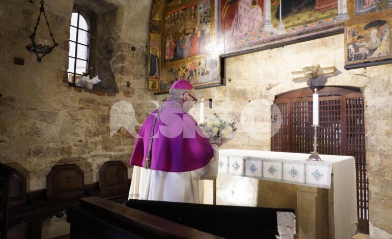 Un rosario per la pace: Assisi aderisce all’invito di Papa Leone e della Cei