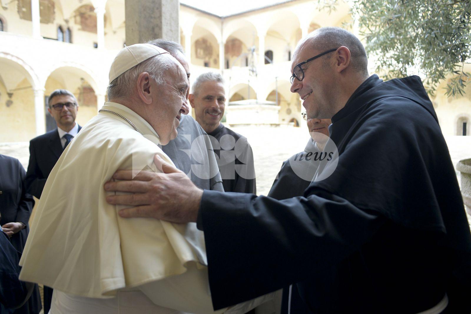 Il ricordo di papa Francesco nelle parole di fra Marco Moroni: oggi pomeriggio messa in Basilica