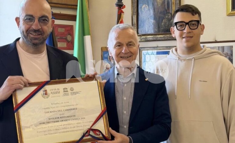 Assisi premia la Locanda del Cardinale: riconoscimento ufficiale dalla Città al prestigioso ristorante