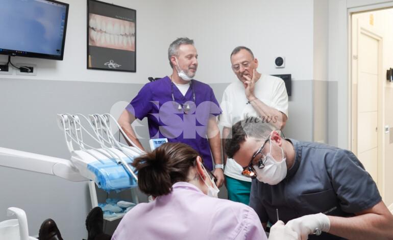 Centro Servizi Dentali di Bastia Umbra investe sull’implantologia digitale con ScanLogiQ (foto)