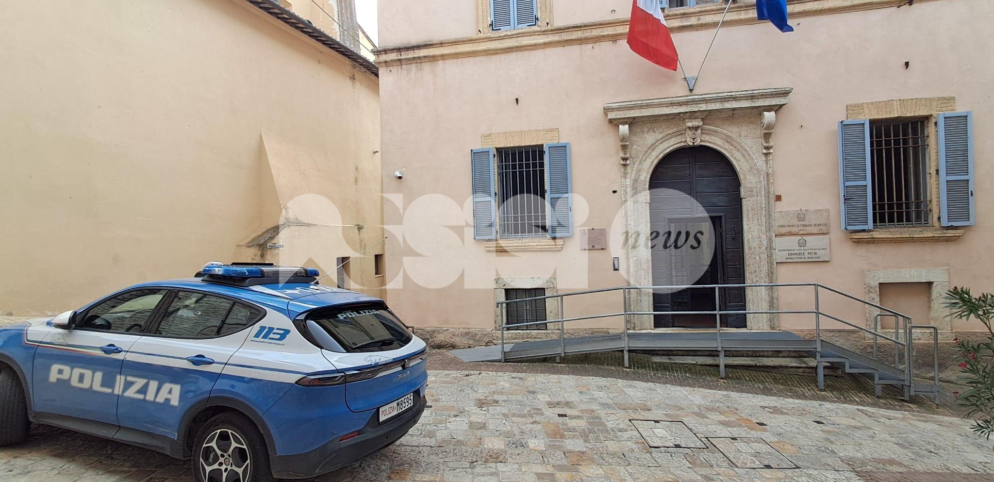 Calcio in faccia a una infermiera: 24enne denunciato per lesioni