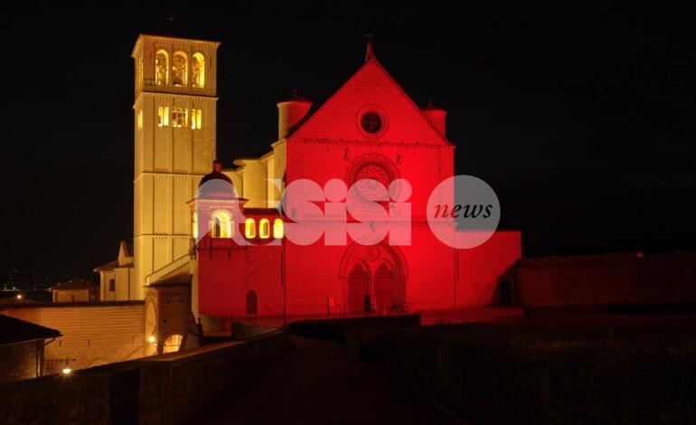 Giornata mondiale del donatore di sangue 2026, ad Assisi tre monumenti si colorano di rosso